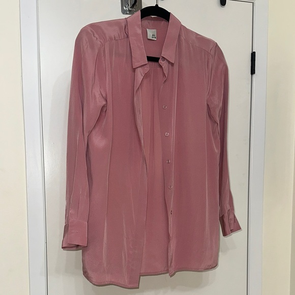 100% Silk Iris & Ink Button-Up Blouse | Dusty Rose Pink - Picture 5 of 11